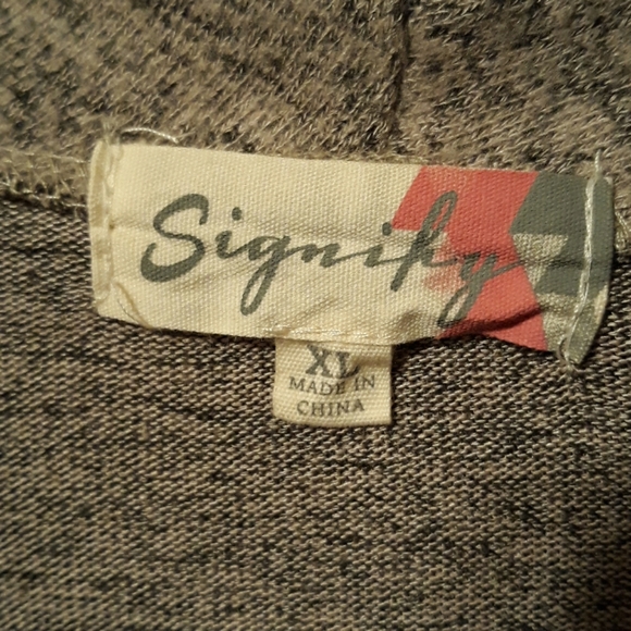 Signify blouse - Picture 4 of 4